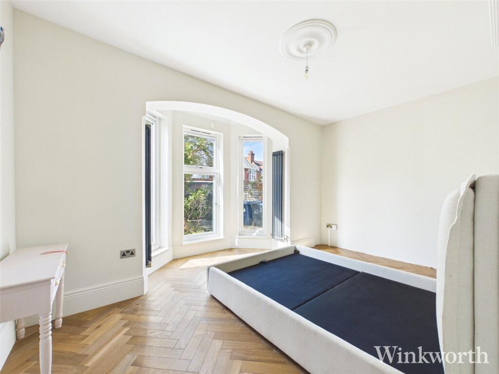 2 bed Apartment for rent in London. From Winkworth - Ealing & Acton