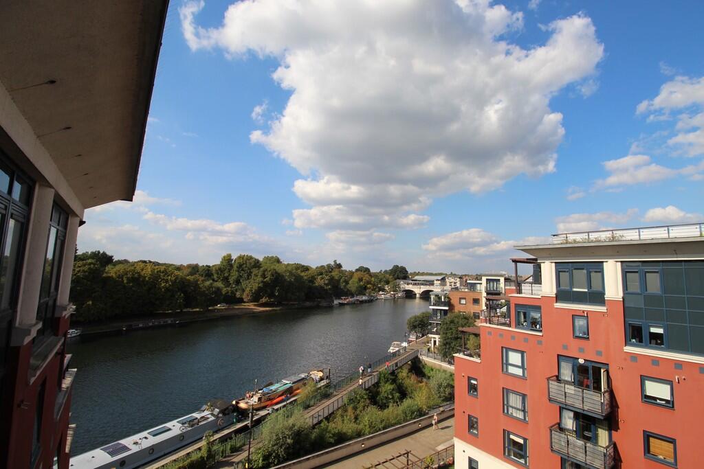 2 bed Apartment for rent in Kingston upon Thames. From Stack and Bonner - Kingston upon Thames 2 bed Apartment for rent in Kingston upon Thames. From Stack and Bonner - Kingston upon Thames