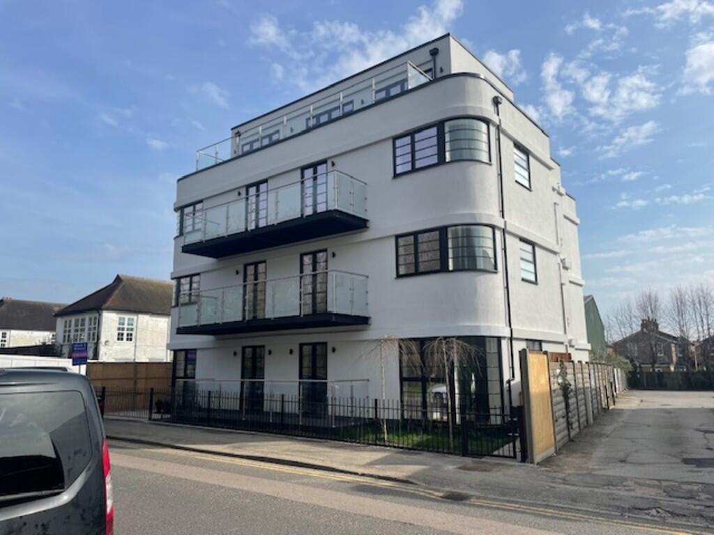 1 bed Apartment for rent in Surbiton. From Stack and Bonner - Kingston upon Thames