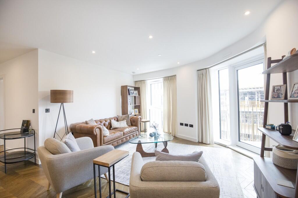 3 bed Apartment for rent in Kingston upon Thames. From Stack and Bonner - Kingston upon Thames