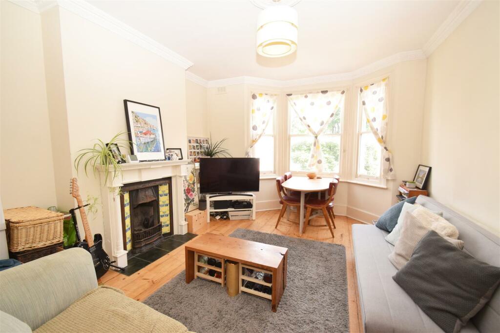 1 bed Flat for rent in Twickenham. From Chase Buchanan - St. Margarets Office