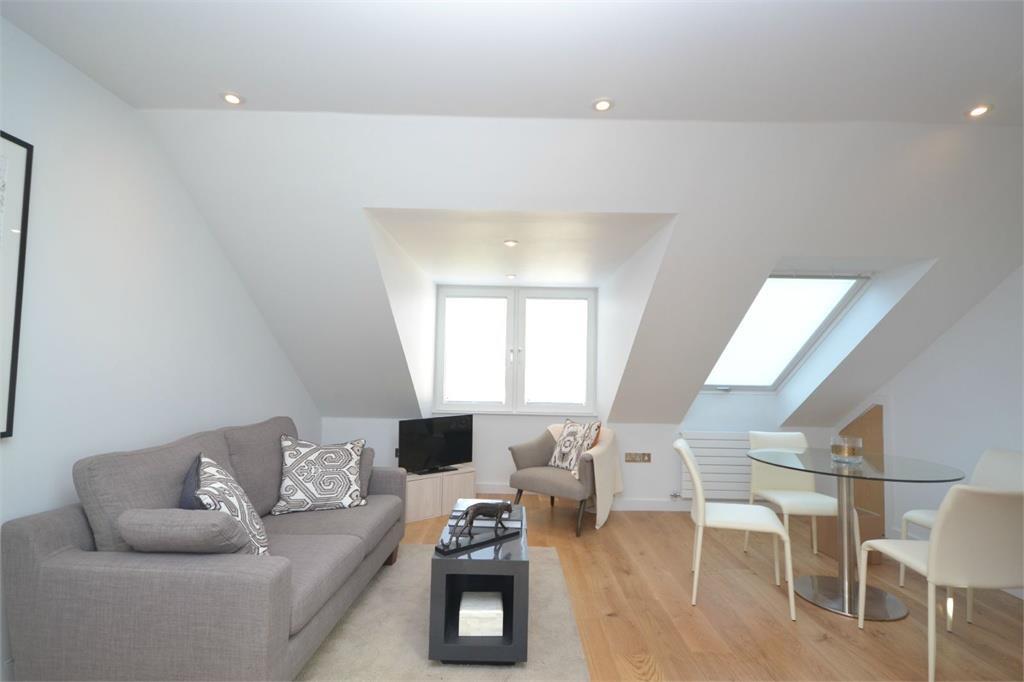 1 bed Apartment for rent in Twickenham. From Chase Buchanan - St. Margarets Office
