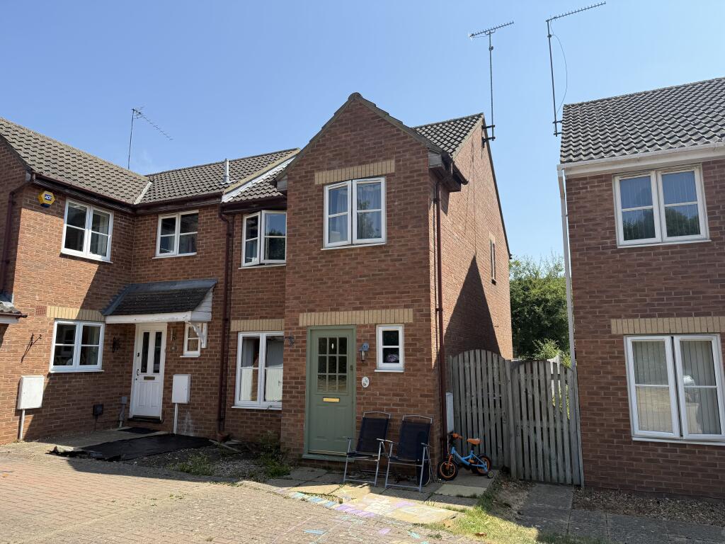 3 bed Semi Detached for rent in Towcester. From Courtyard