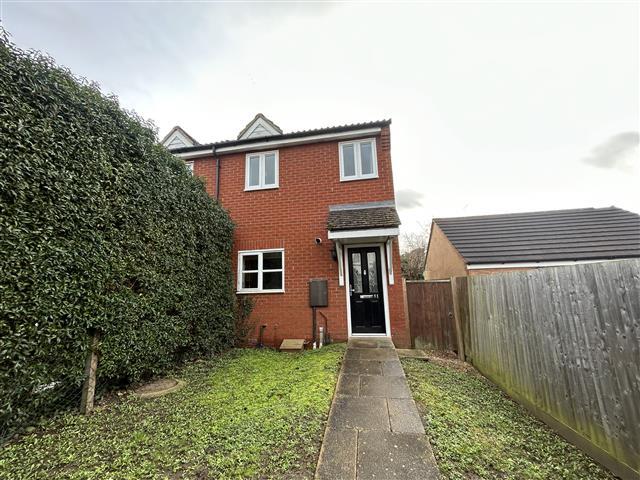 3 bed Detached for rent in Bletchley. From Courtyard