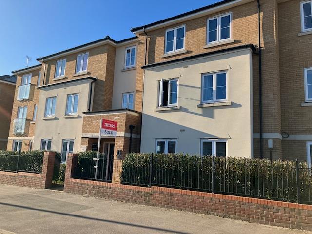 2 bed Apartment for rent in Bletchley. From Courtyard 2 bed Apartment for rent in Bletchley. From Courtyard