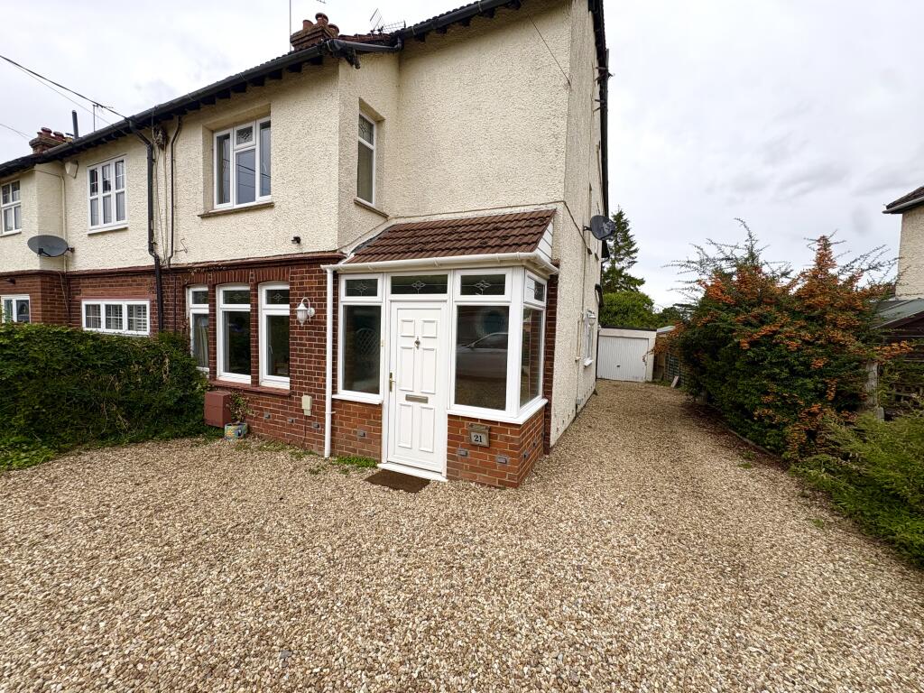 3 bed Detached for rent in Wavendon. From Courtyard