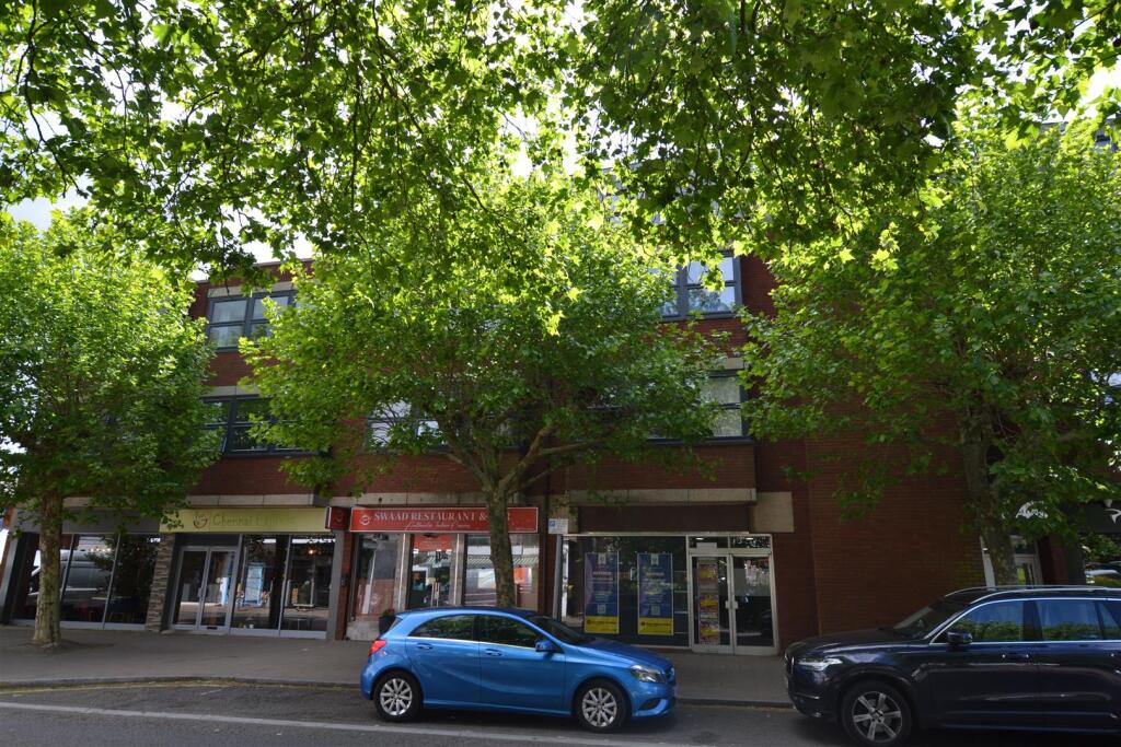 2 bed 1st Floor Flat for rent in Fleet. From Nicholsons - Fleet
