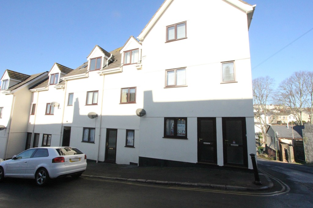 1 bed Ground Floor Flat for rent in Torquay. From Property Ladder Devon Ltd - Property Ladder Paignton