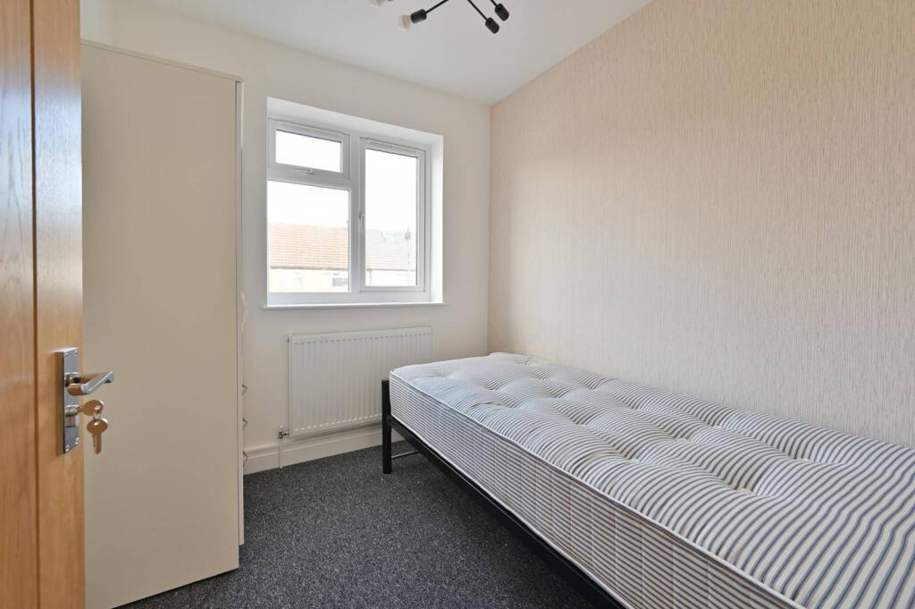 4 bed Annexe for rent in Watford. From Imagine - Watford 4 bed Annexe for rent in Watford. From Imagine - Watford
