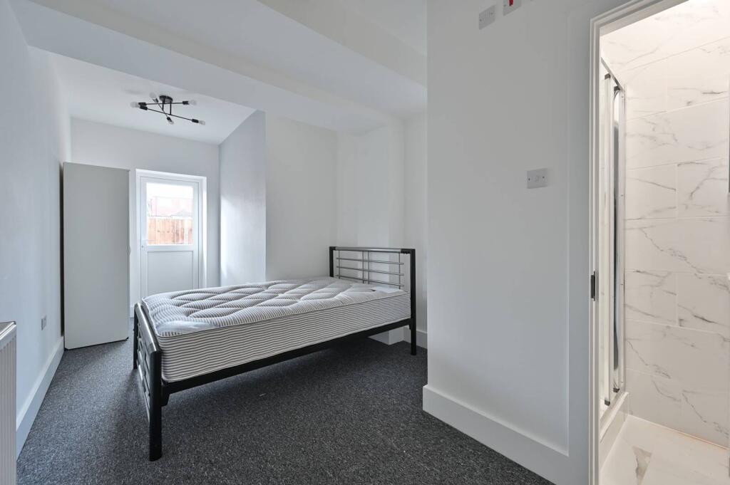 0 bed Studio for rent in Watford. From Imagine - Watford
