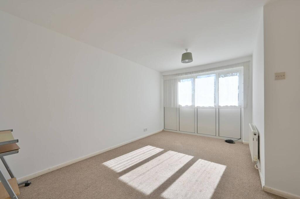 2 bed 1st Floor Flat for rent in Aldenham. From Imagine - Watford