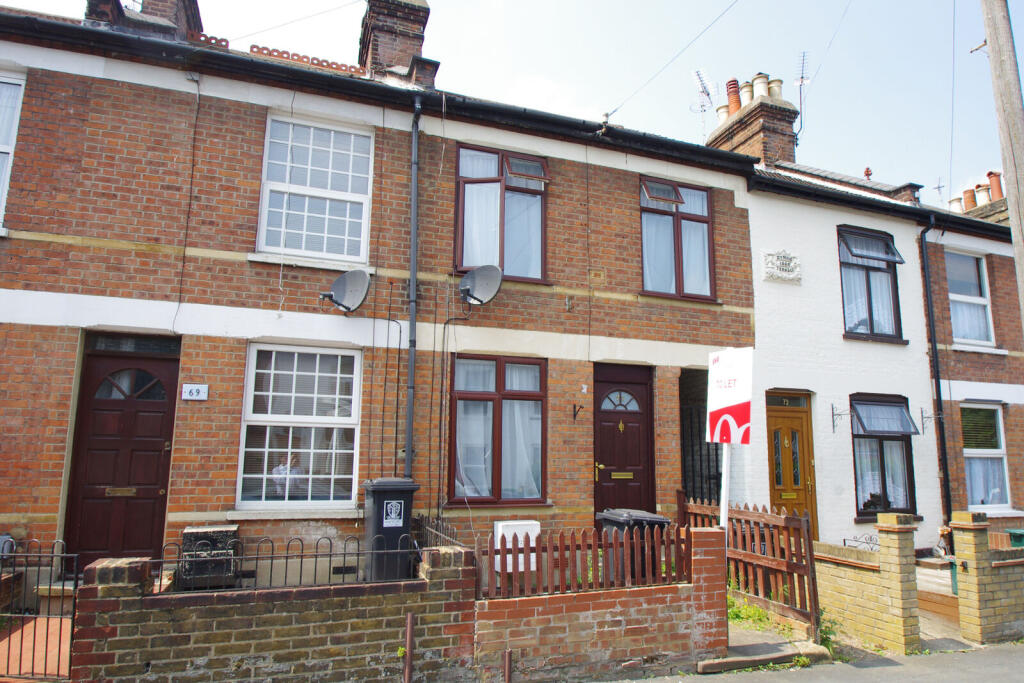 2 bed Mid Terraced House for rent in Watford. From Imagine - Watford