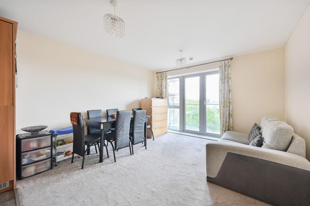 2 bed 1st Floor Flat for rent in Watford. From Imagine - Watford