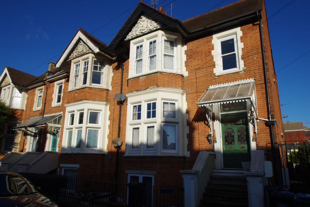2 bed 1st Floor Flat for rent in Watford. From Imagine - Watford