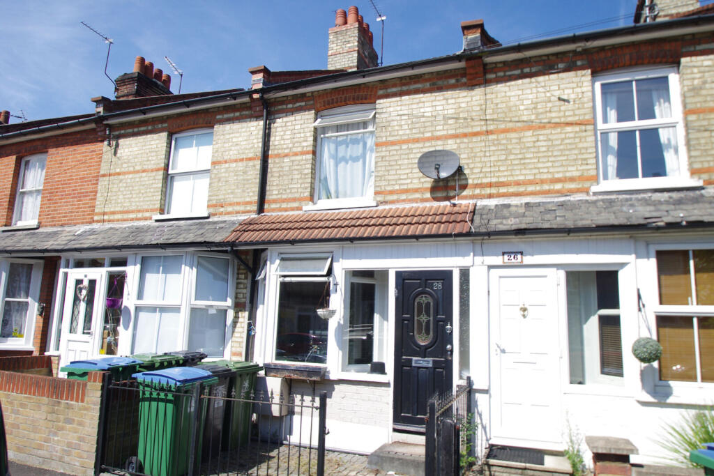2 bed Mid Terraced House for rent in Watford. From Imagine - Watford