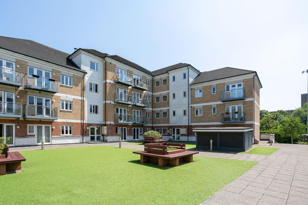 1 bed 1st Floor Flat for rent in Aldenham. From Imagine - Watford