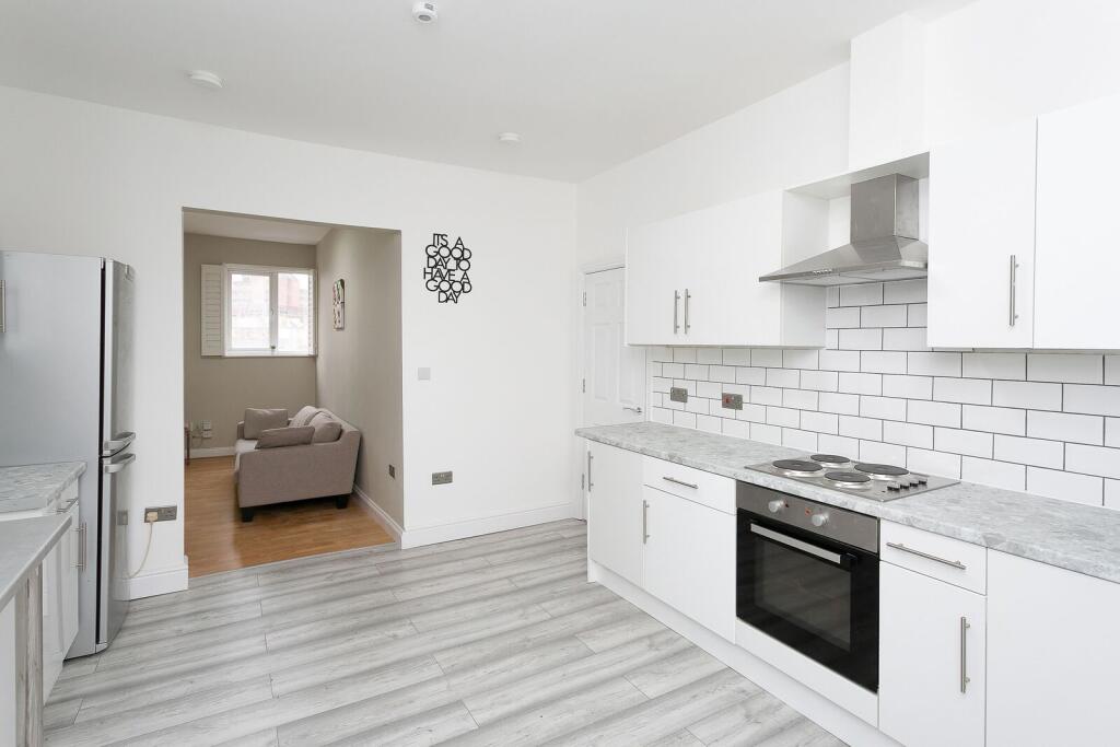 4 bed Studio for rent in Watford. From Imagine - Watford 4 bed Studio for rent in Watford. From Imagine - Watford