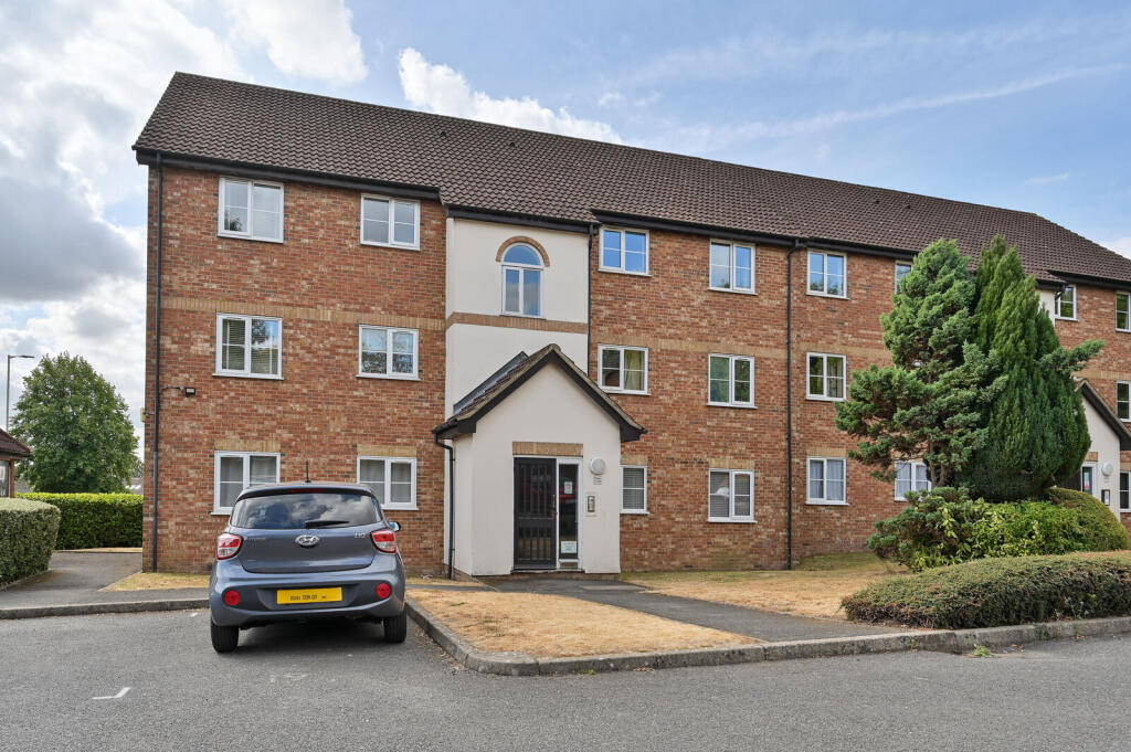 2 bed 1st Floor Flat for rent in Bedmond. From Imagine - Watford