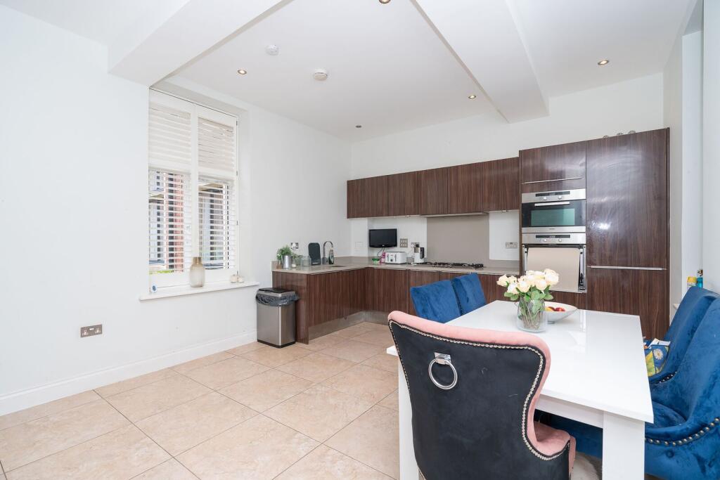 2 bed 1st Floor Flat for rent in Bushey. From Imagine - Watford 2 bed 1st Floor Flat for rent in Bushey. From Imagine - Watford