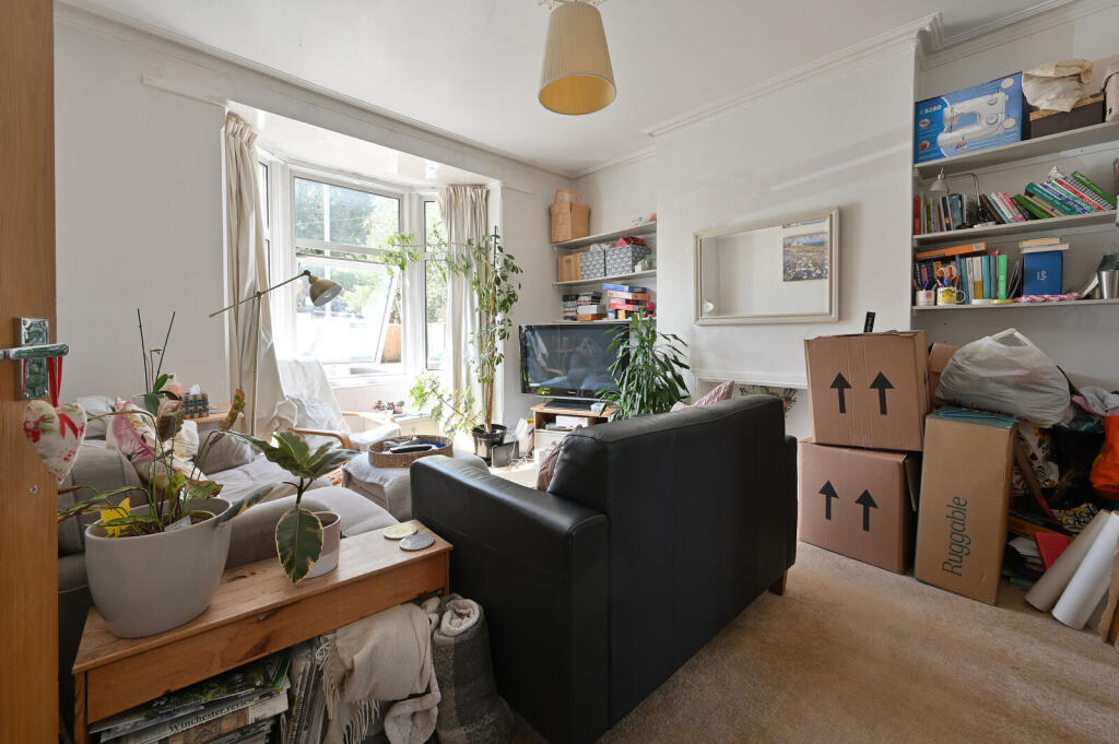 3 bed Semi Detached for rent in Watford. From Imagine - Watford 3 bed Semi Detached for rent in Watford. From Imagine - Watford