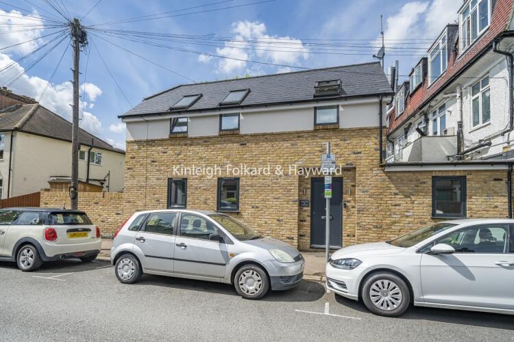 2 bed Detached House for rent in New Malden. From Kinleigh Folkard and Hayward - Raynes Park
