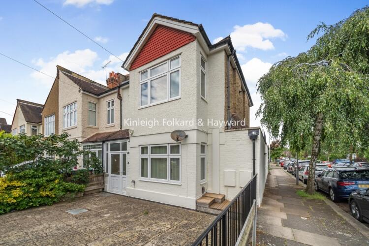 3 bed Apartment for rent in New Malden. From Kinleigh Folkard and Hayward - Raynes Park