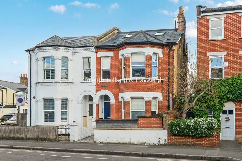 1 bed 1st Floor Flat for rent in London. From Kinleigh Folkard & Hayward - Lettings - Raynes Park
