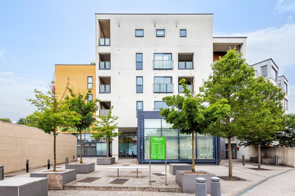 1 bed 1st Floor Flat for rent in London. From Kinleigh Folkard & Hayward - Lettings - Raynes Park