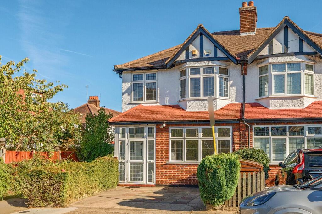 3 bed Semi Detached for rent in Merton. From Kinleigh Folkard & Hayward - Lettings - Raynes Park 3 bed Semi Detached for rent in Merton. From Kinleigh Folkard & Hayward - Lettings - Raynes Park