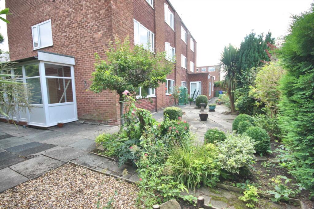 1 bed 1st Floor Flat for rent in Hazel Grove. From Michael Hart & Co - Bollington