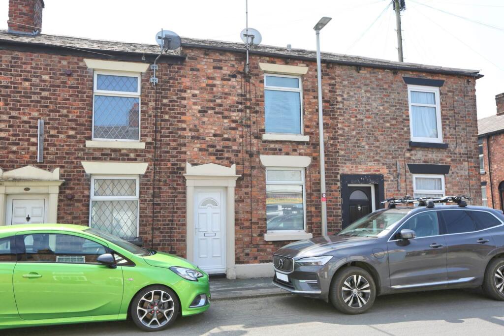 1 bed Mid Terraced House for rent in Macclesfield. From Michael Hart & Co - Bollington 1 bed Mid Terraced House for rent in Macclesfield. From Michael Hart & Co - Bollington