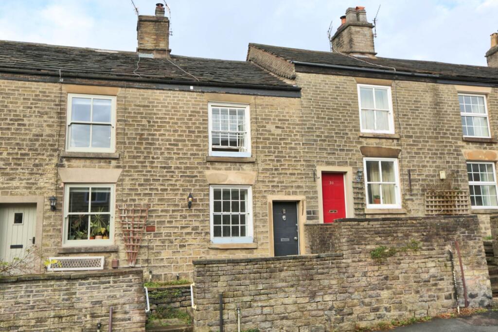 2 bed Cottage for rent in Bollington. From Michael Hart & Co - Bollington