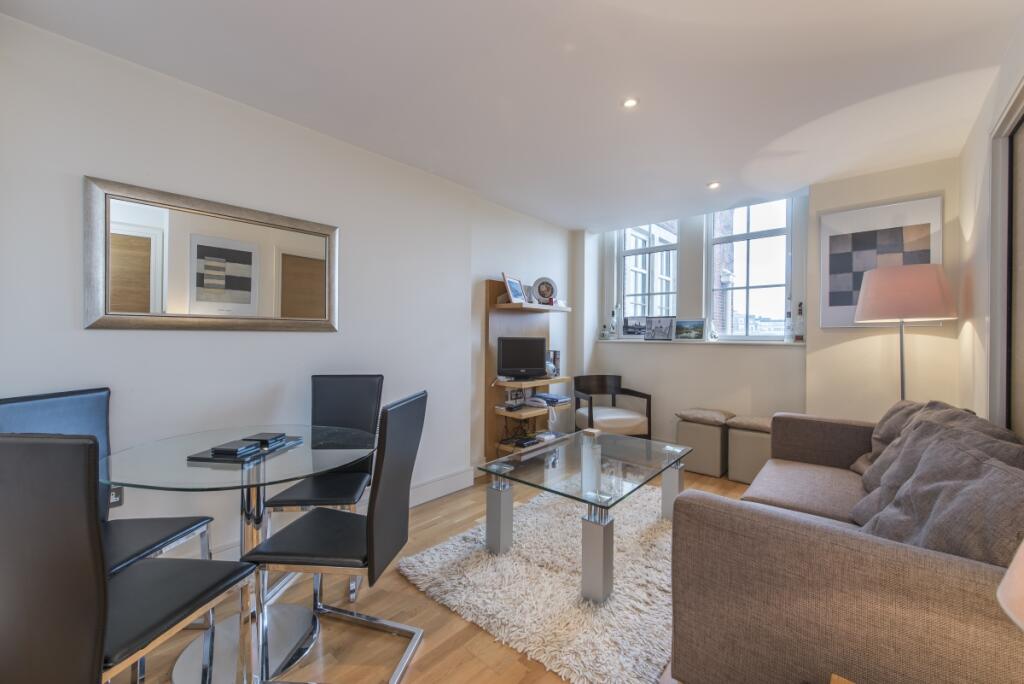 2 bed Apartment for rent in Westminster. From Hamptons International - Pimlico and Westminster