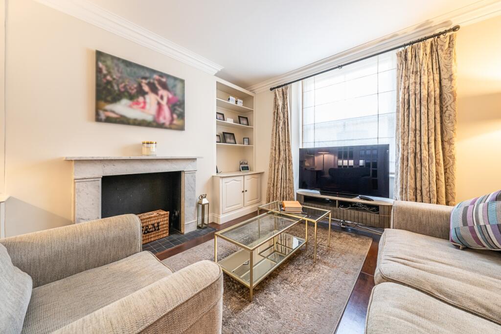 2 bed 1st Floor Flat for rent in Westminster. From Hamptons Sales - Pimlico  Sales