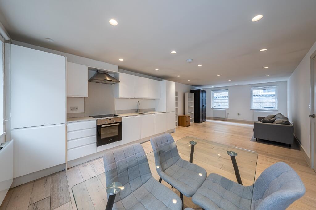 2 bed 1st Floor Flat for rent in Westminster. From Hamptons Sales - Pimlico  Sales