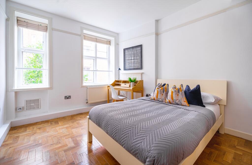 4 bed 1st Floor Flat for rent in Westminster. From Hamptons Sales - Pimlico  Sales