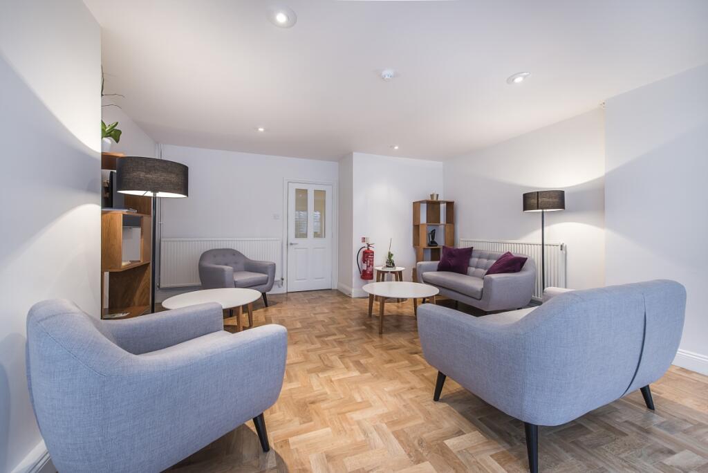 4 bed 1st Floor Flat for rent in Westminster. From Hamptons Sales - Pimlico Sales 4 bed 1st Floor Flat for rent in Westminster. From Hamptons Sales - Pimlico Sales
