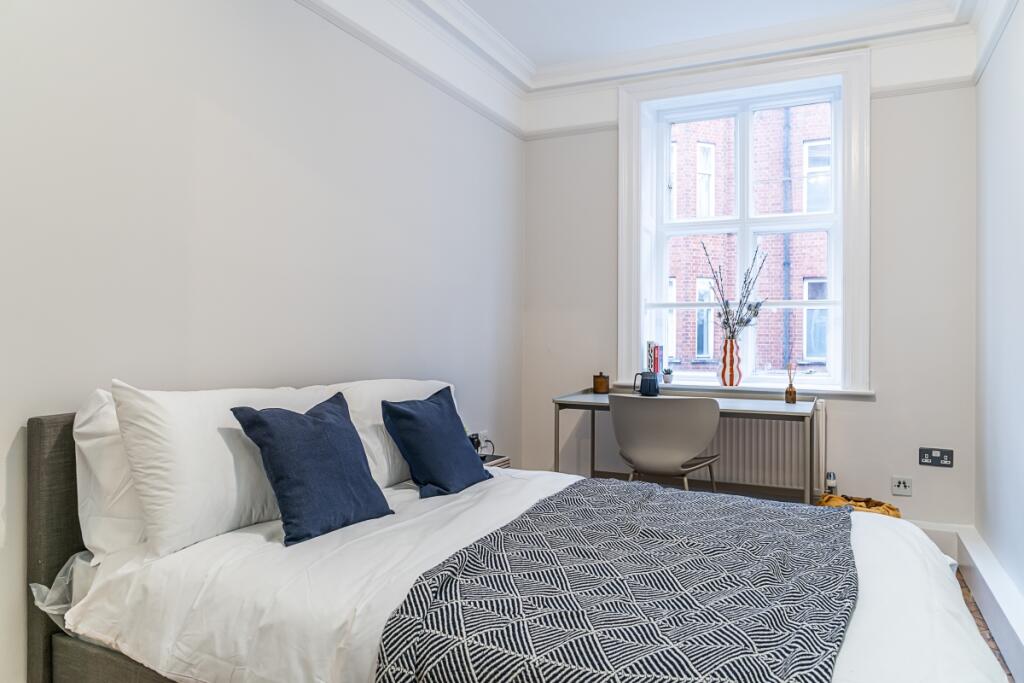 4 bed 1st Floor Flat for rent in Westminster. From Hamptons Sales - Pimlico Sales 4 bed 1st Floor Flat for rent in Westminster. From Hamptons Sales - Pimlico Sales