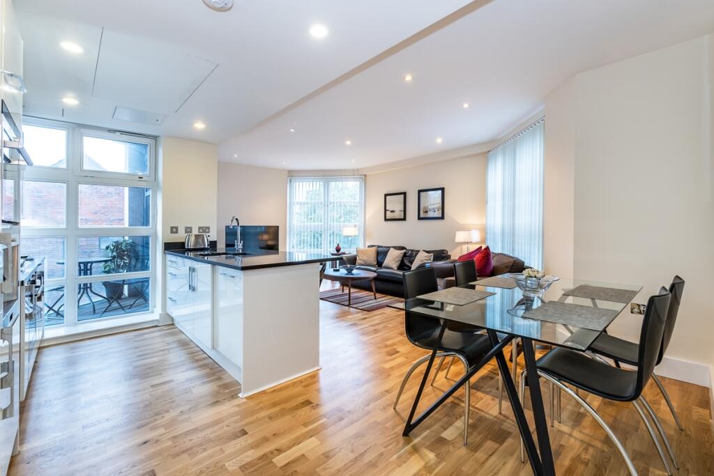 3 bed Apartment for rent in Westminster. From Hamptons Sales - Pimlico  Sales