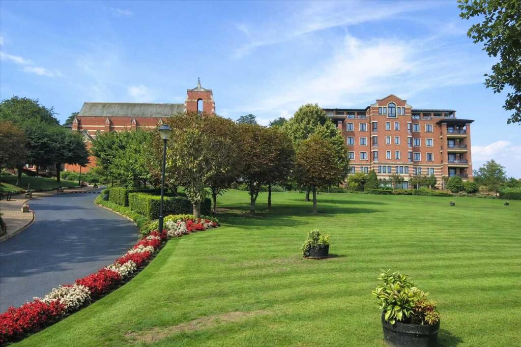 3 bed Apartment for rent in Harrow. From Woodrow Morris