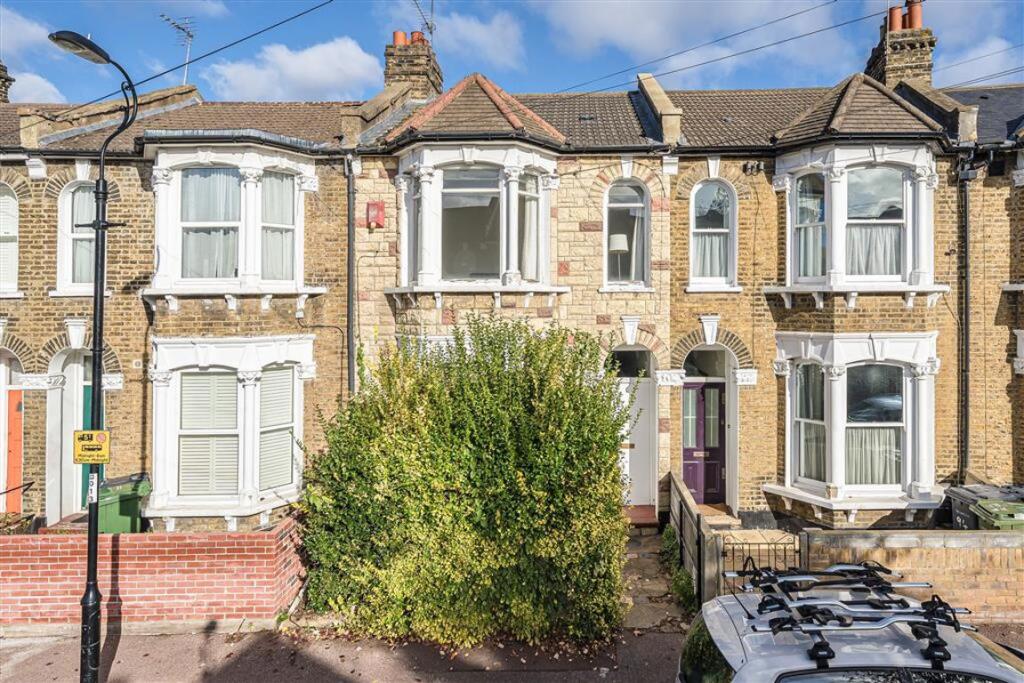 0 bed Detached for rent in Deptford. From Dexters - New Cross