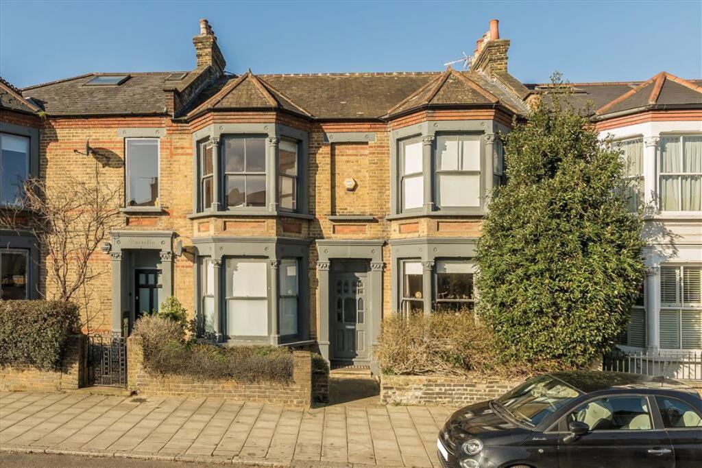1 bed 1st Floor Flat for rent in Lewisham. From Dexters - New Cross 1 bed 1st Floor Flat for rent in Lewisham. From Dexters - New Cross