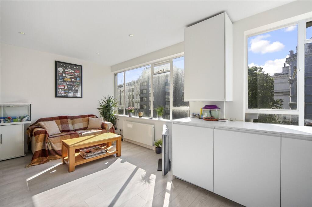 3 bed Apartment for rent in Kensington. From Winkworth - Notting Hill 3 bed Apartment for rent in Kensington. From Winkworth - Notting Hill