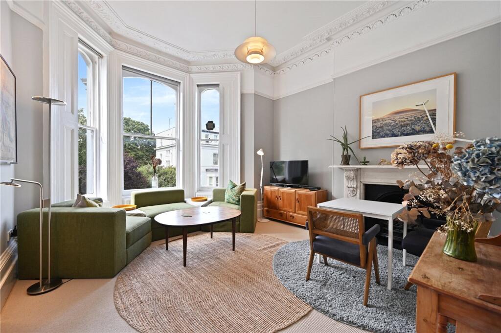 1 bed Apartment for rent in Kensington. From Winkworth - Notting Hill