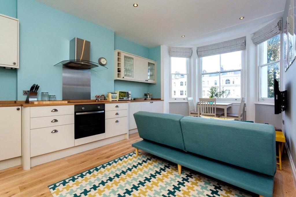 1 bed Apartment for rent in London. From Winkworth - Notting Hill