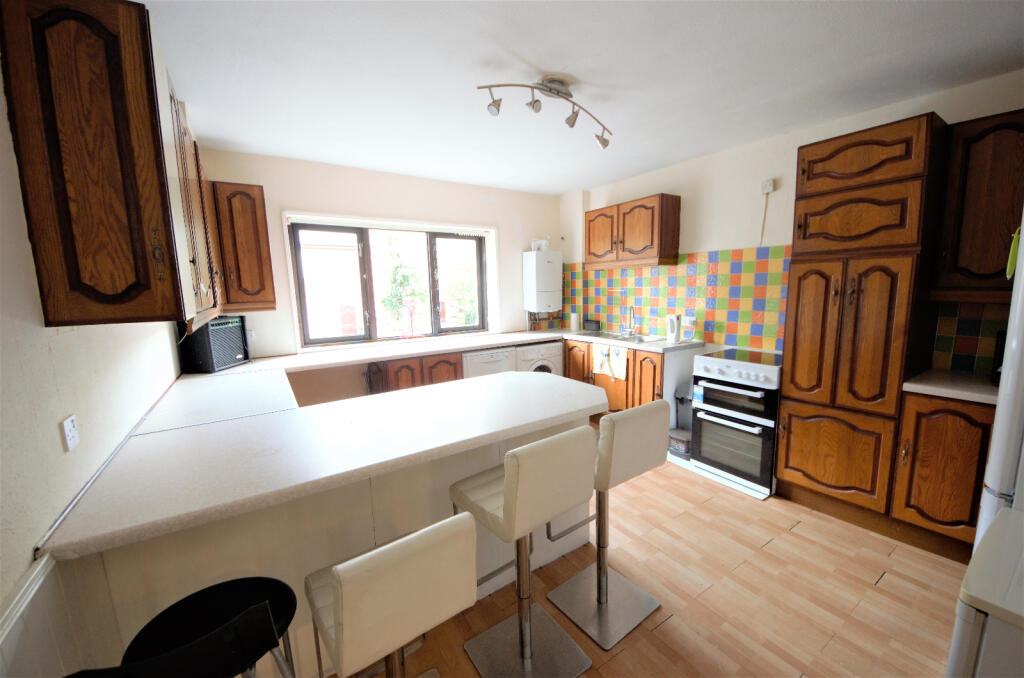 4 bed Annexe for rent in Islington. From Myspace - London