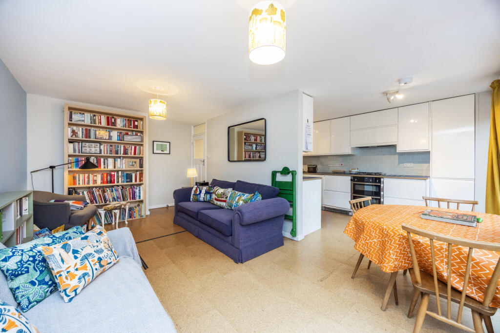 2 bed Annexe for rent in Islington. From Myspace - London