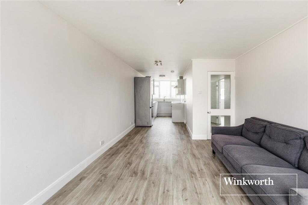 2 bed Apartment for rent in London. From Winkworth - Finchley