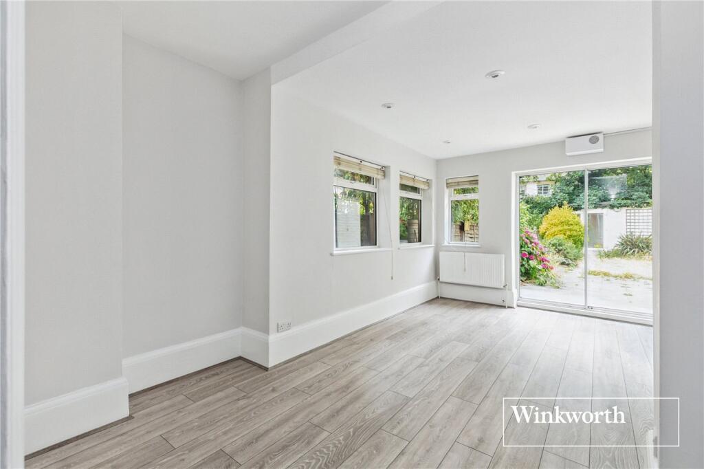 2 bed Apartment for rent in Finchley. From Winkworth - Finchley