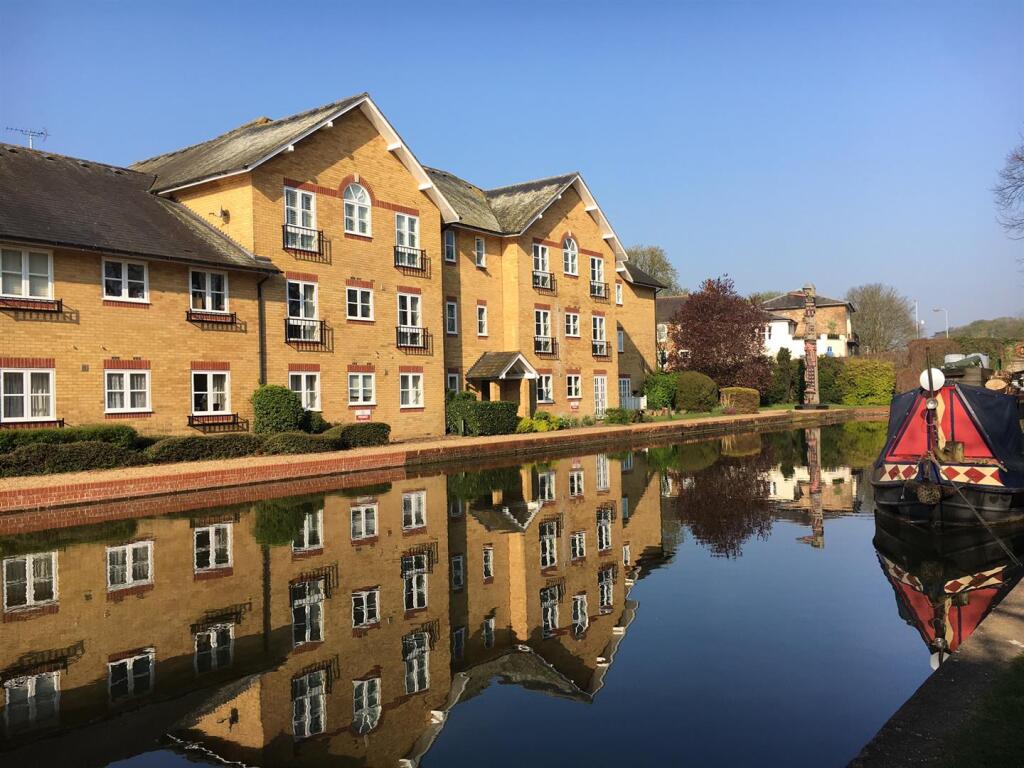 2 bed 1st Floor Flat for rent in Berkhamsted. From Regent Estates - Berkhamsted 2 bed 1st Floor Flat for rent in Berkhamsted. From Regent Estates - Berkhamsted